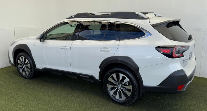 2025 Subaru Outback AWD Touring