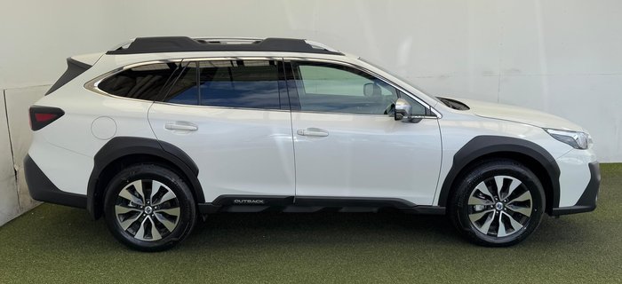 2025 Subaru Outback AWD Touring