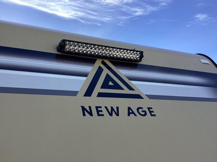 2025 New Age Caravans Manta Ray Expedition 19Er Full Off-Road