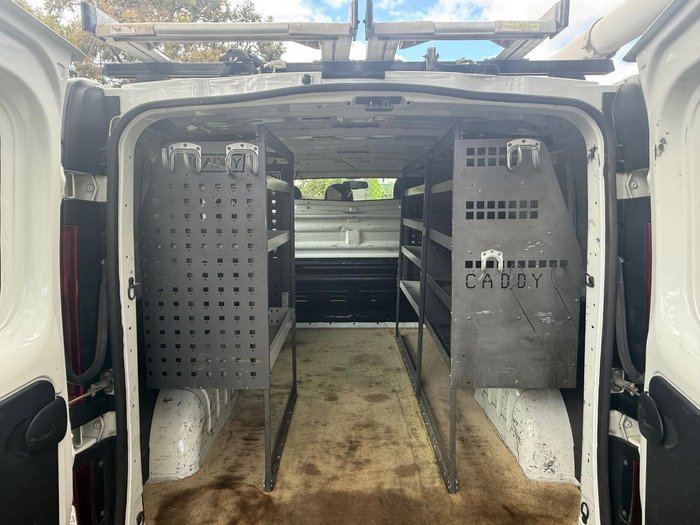 2018 Renault Trafic 85kW X82 Glacier White