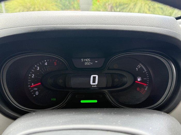 2018 Renault Trafic 85kW X82 Glacier White