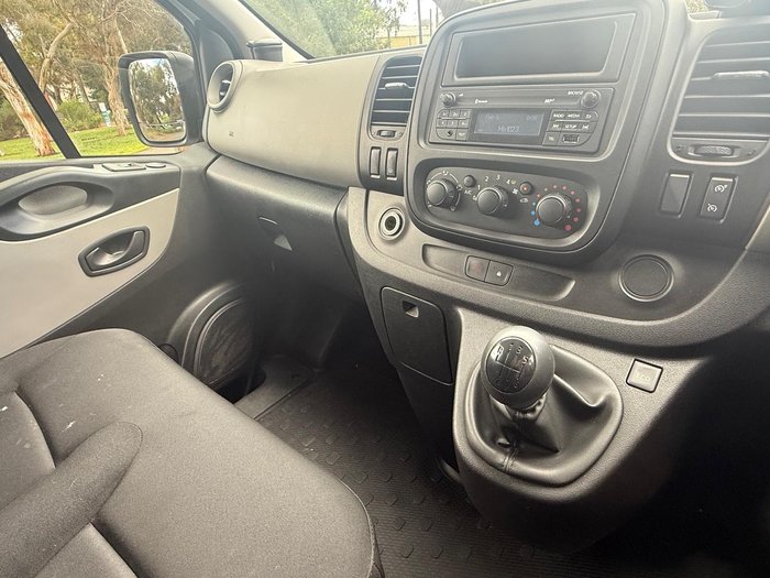 2018 Renault Trafic 85kW X82 Glacier White