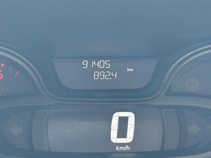 2018 Renault Trafic 85kW X82 Glacier White