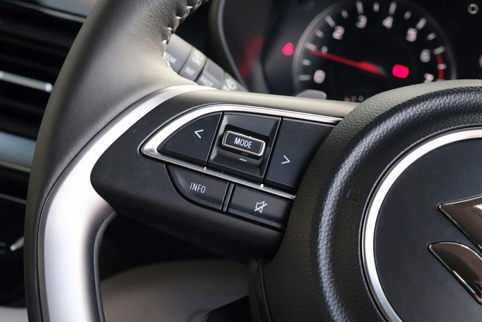 2025 Suzuki Swift Hybrid GLX