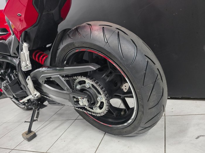 2023 Honda CBR650R Red