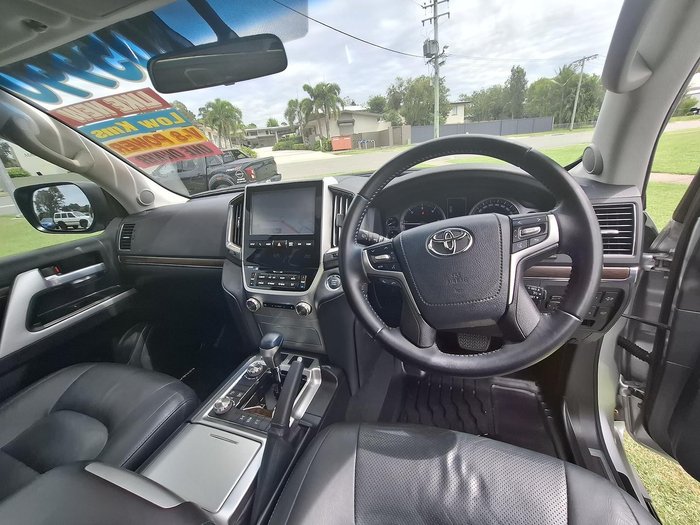 2017 Toyota Landcruiser VX