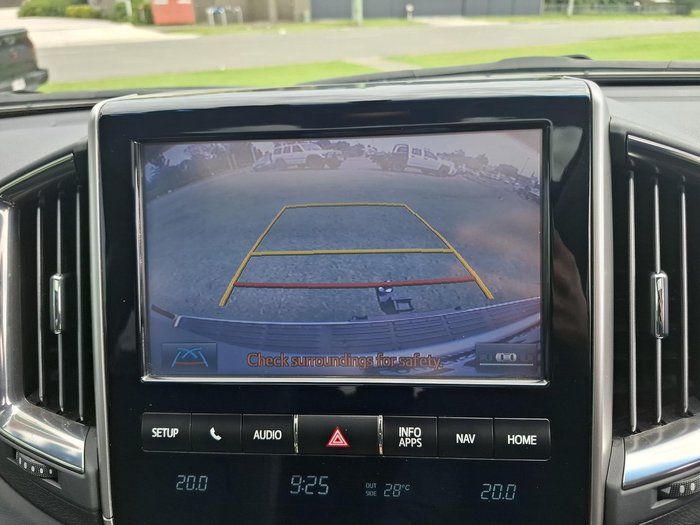 2017 Toyota Landcruiser VX