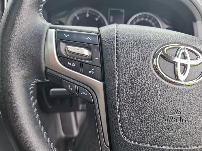 2017 Toyota Landcruiser VX