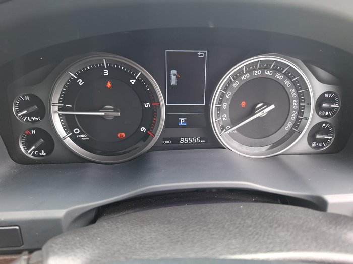 2017 Toyota Landcruiser VX