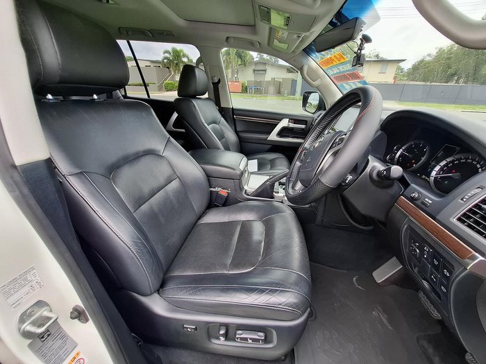2018 Toyota Landcruiser VX VDJ200R 4X4 Dual Range Glacier White