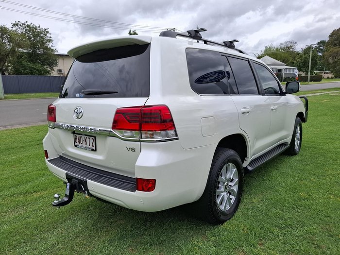 2018 Toyota Landcruiser VX VDJ200R 4X4 Dual Range Glacier White