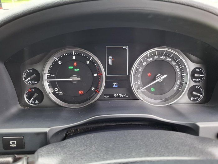 2018 Toyota Landcruiser VX VDJ200R 4X4 Dual Range Glacier White