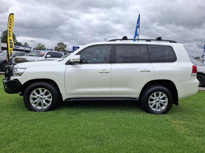2018 Toyota Landcruiser VX VDJ200R 4X4 Dual Range Glacier White