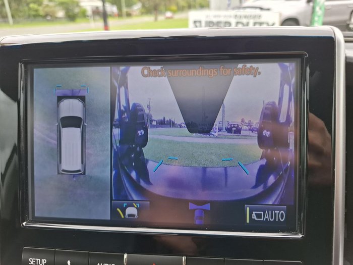 2018 Toyota Landcruiser VX VDJ200R 4X4 Dual Range Glacier White