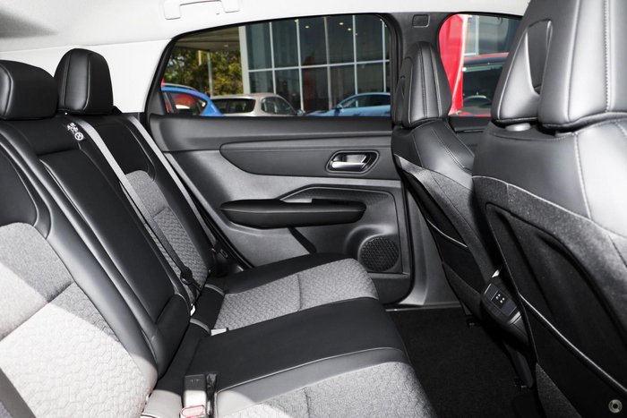 2025 Nissan Ariya Advance FE0 MY25 Pearl White