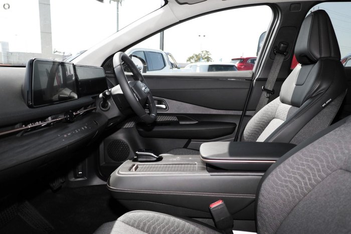 2025 Nissan Ariya Advance FE0 MY25 Pearl White