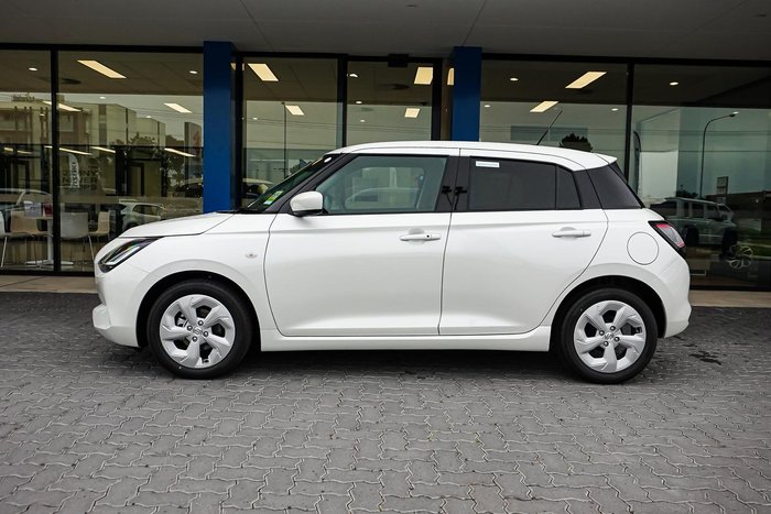 2025 Suzuki Swift Hybrid Plus