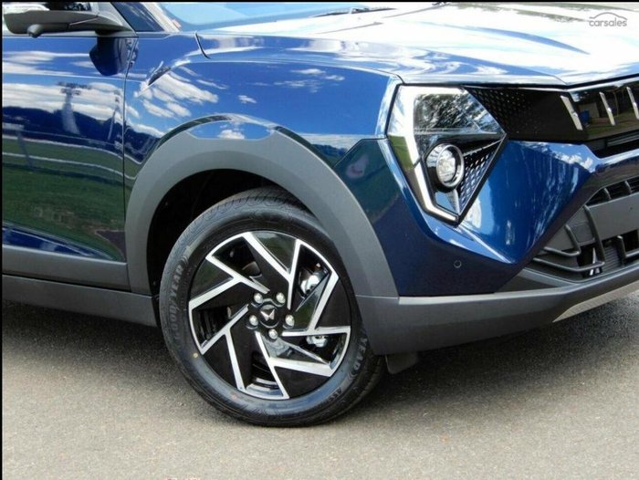 2025 Mahindra XUV3XO AX7L