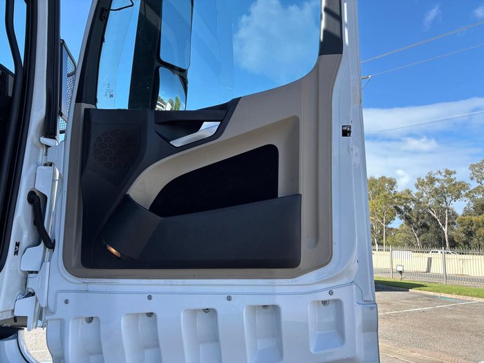 2021 Mercedes-Benz 2663 Actros Actros 2663 White