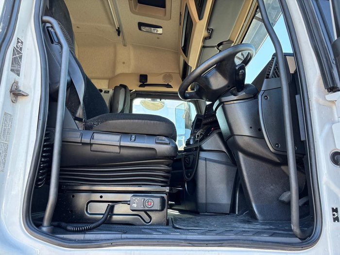 2021 Mercedes-Benz 2663 Actros Actros 2663 White