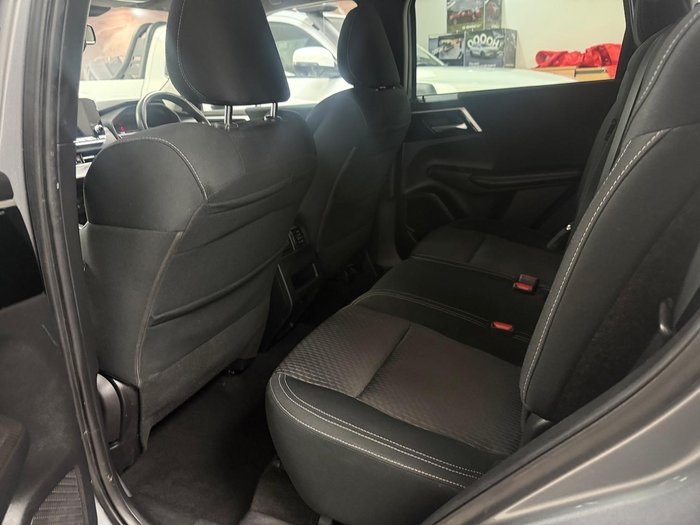 2021 Mitsubishi Outlander LS