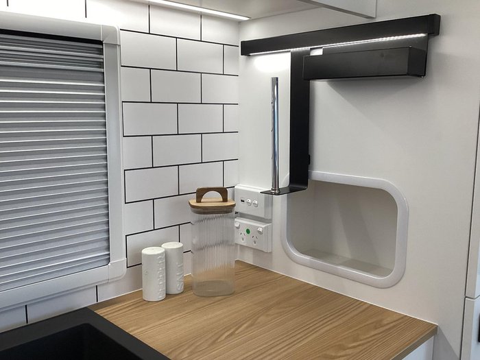 2025 New Age Caravans Oz Classic 20E
