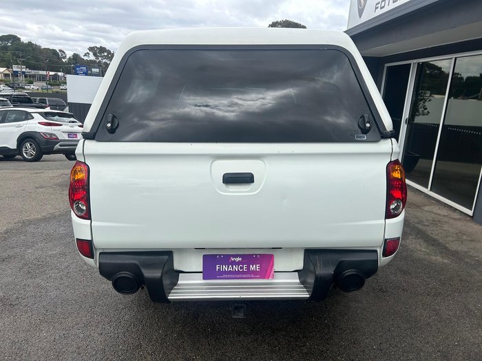 2014 Mitsubishi Triton GLX MN MY15 4X4 Dual Range White