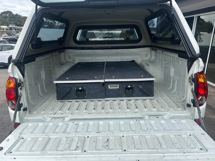 2014 Mitsubishi Triton GLX MN MY15 4X4 Dual Range White