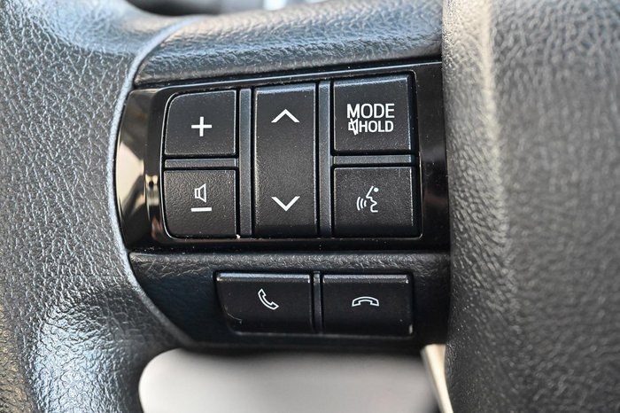 2018 Toyota Hilux SR GUN126R 4X4 Dual Range Glacier White