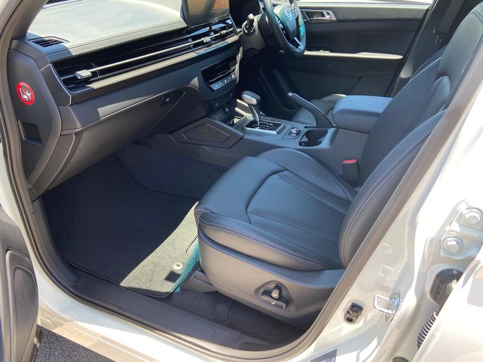 2025 KGM Musso Ultimate Q261 MY26 4X4 Dual Range Grand White