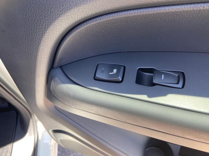 2025 KGM Musso Ultimate Q261 MY26 4X4 Dual Range Grand White