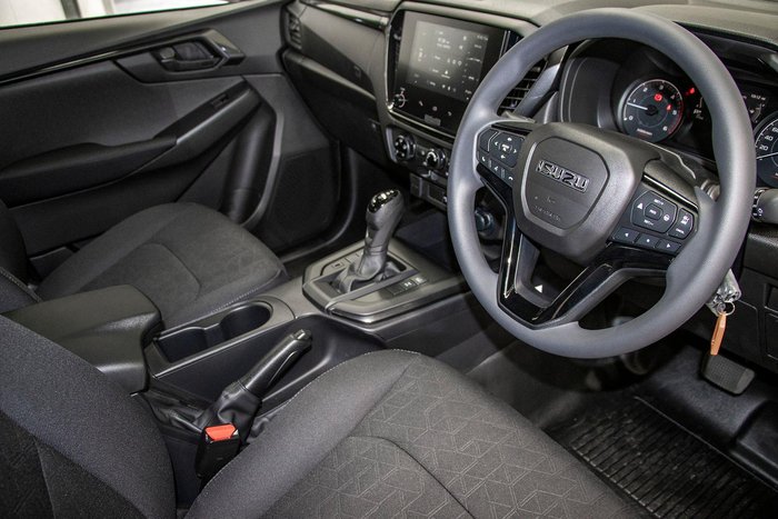 2025 Isuzu D-MAX X-RIDER