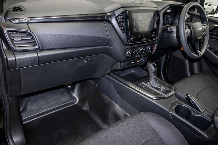 2025 Isuzu D-MAX X-RIDER