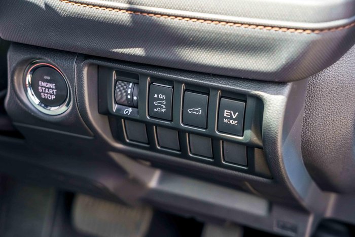 2025 Subaru Forester Hybrid Touring S6 MY26 AWD Grey