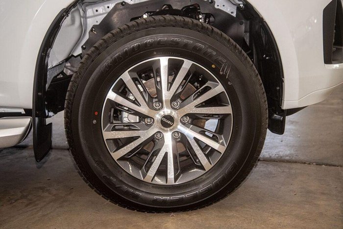 2025 Isuzu D-MAX LS-U