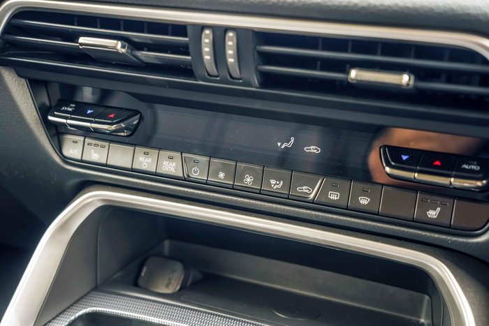 2024 Mazda CX-80 P50e Touring