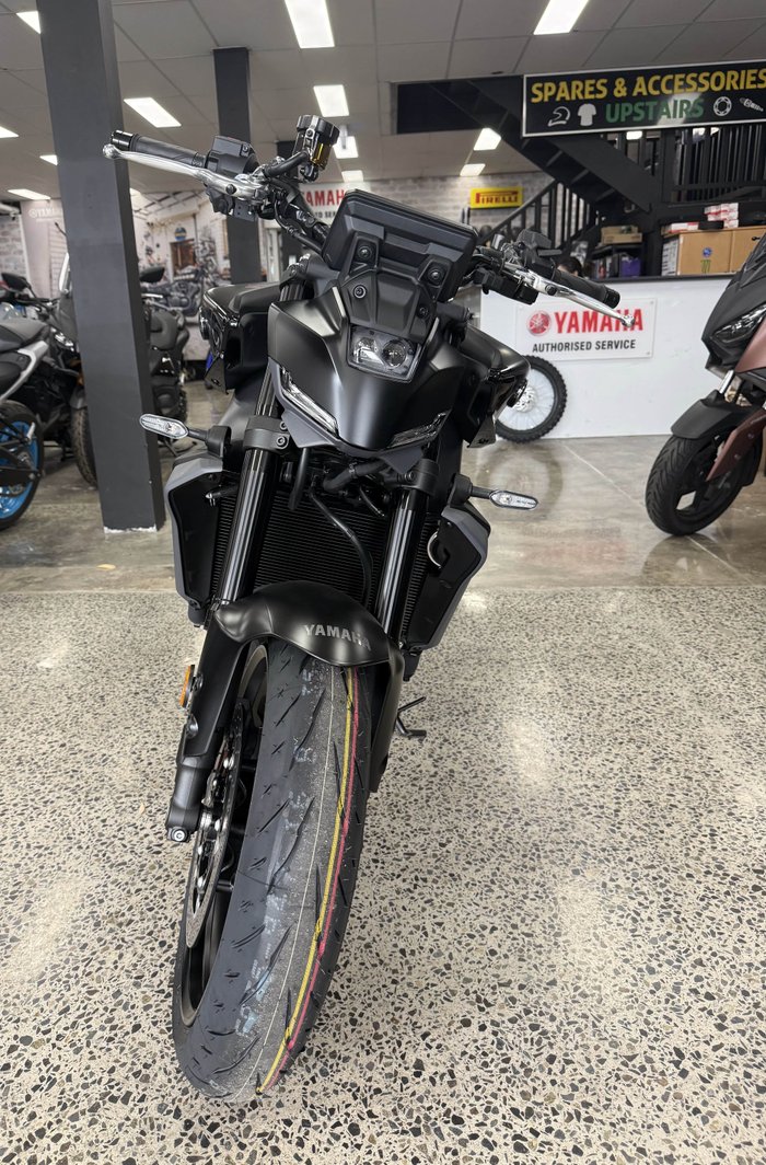 2025 YAMAHA MT09AS BLACK