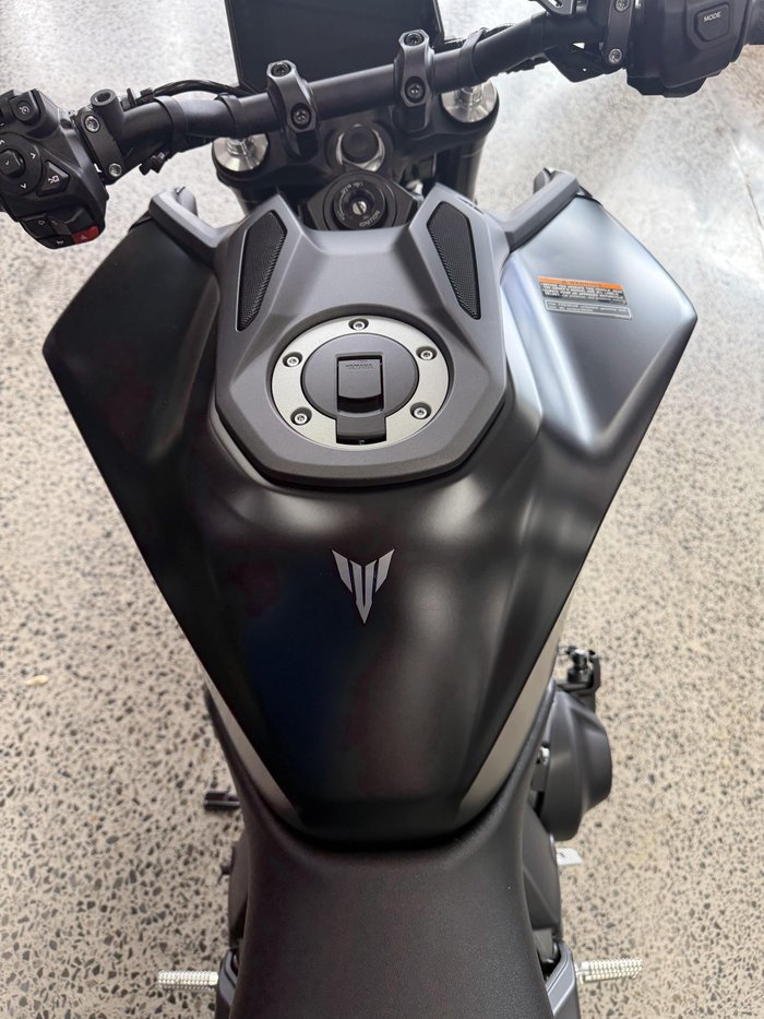 2025 YAMAHA MT09AS BLACK
