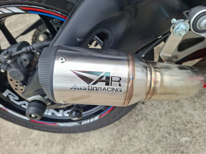 2017 Honda CBR1000RR (FIREBLADE) Red