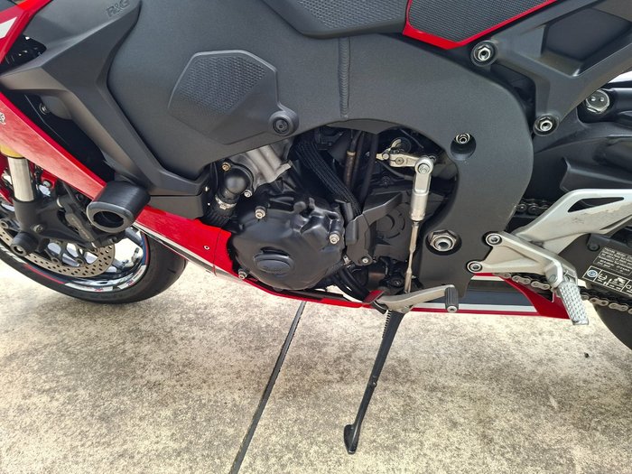 2017 Honda CBR1000RR (FIREBLADE) Red