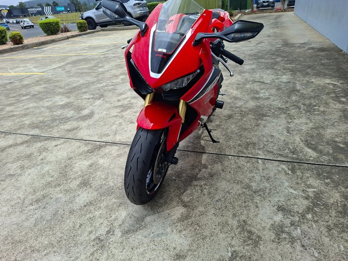 2017 Honda CBR1000RR (FIREBLADE) Red