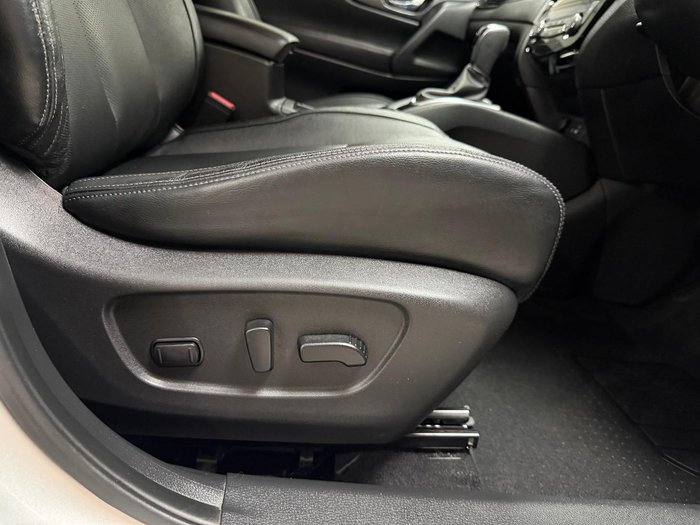 2021 Nissan X-TRAIL ST-L