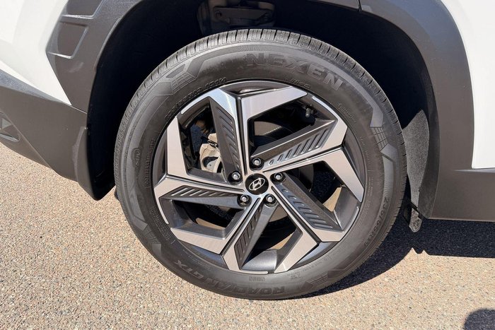 2023 Hyundai Tucson Highlander NX4.V2 MY23 White Cream