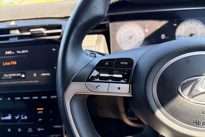 2023 Hyundai Tucson Highlander NX4.V2 MY23 White Cream