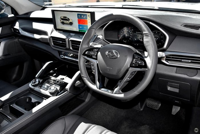 2025 LDV D90 Executive