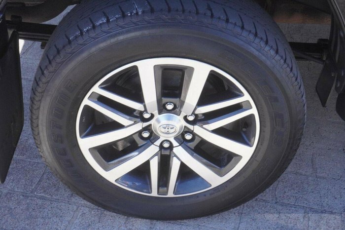 2018 Toyota Hilux SR5