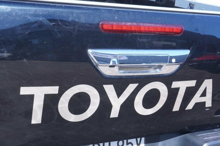 2018 Toyota Hilux SR5