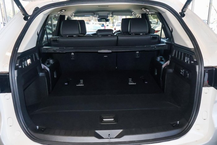 2025 Mazda CX-80 G40e Touring