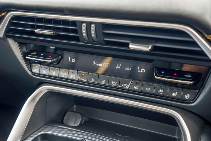 2024 Mazda CX-70 D50e Azami