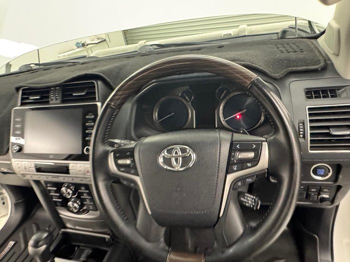 2021 Toyota Landcruiser Prado Kakadu GDJ150R 4X4 Dual Range Glacier White